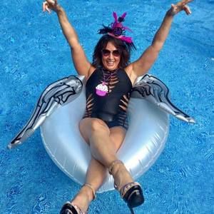 Meet your Posher, Sherry